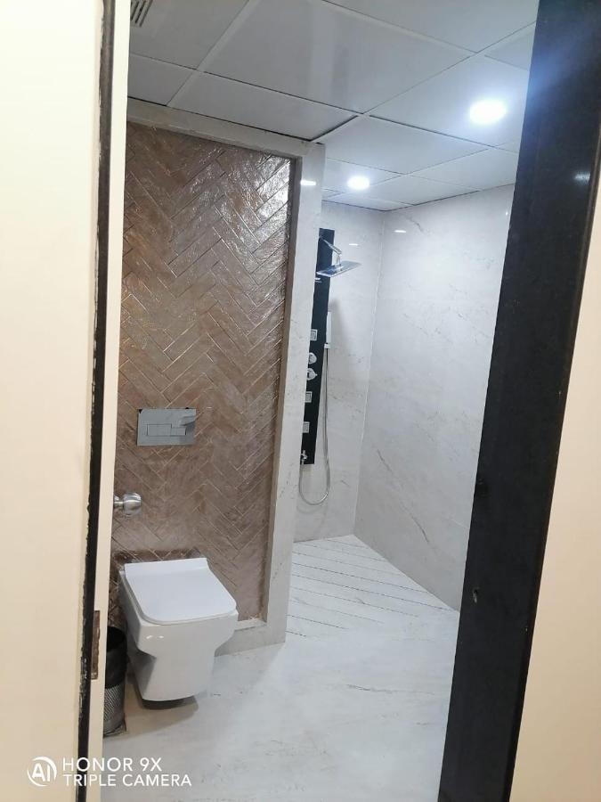 Orbett Hotel Пуна Экстерьер фото