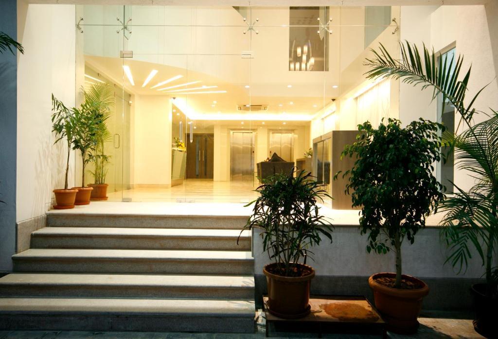 Orbett Hotel Пуна Экстерьер фото